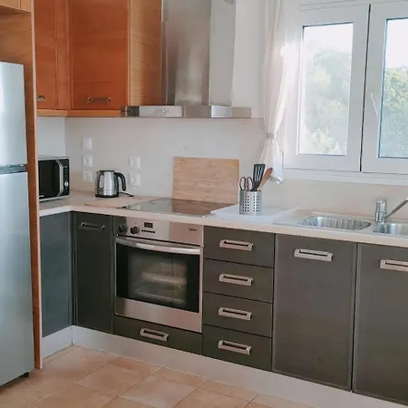 Secluded Beach Apartments, Skala - Apt 3 Διαμέρισμα *